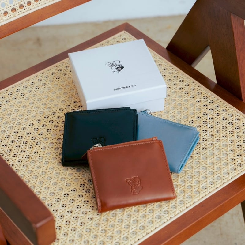 【ブライトンサポ大学生様用】kaoyorinakami mini wallet punchbaby leather wallet | kaoyorinakami