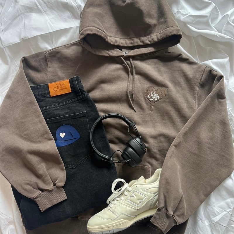 balloon pigment hoodie | kaoyorinakami