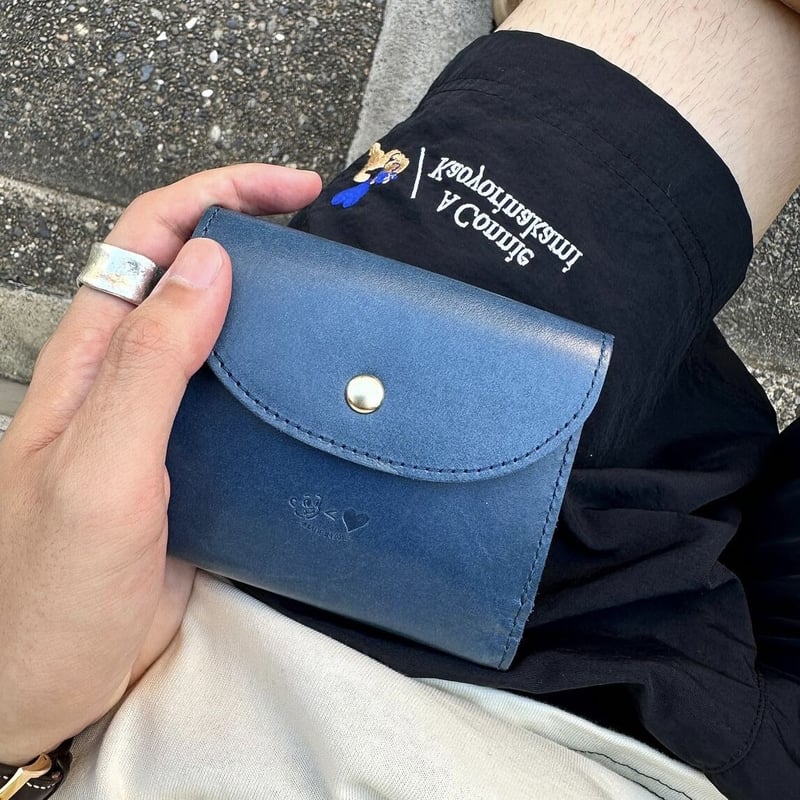 kaoyorinakami　leather like mini bag