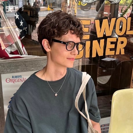 logo glasses