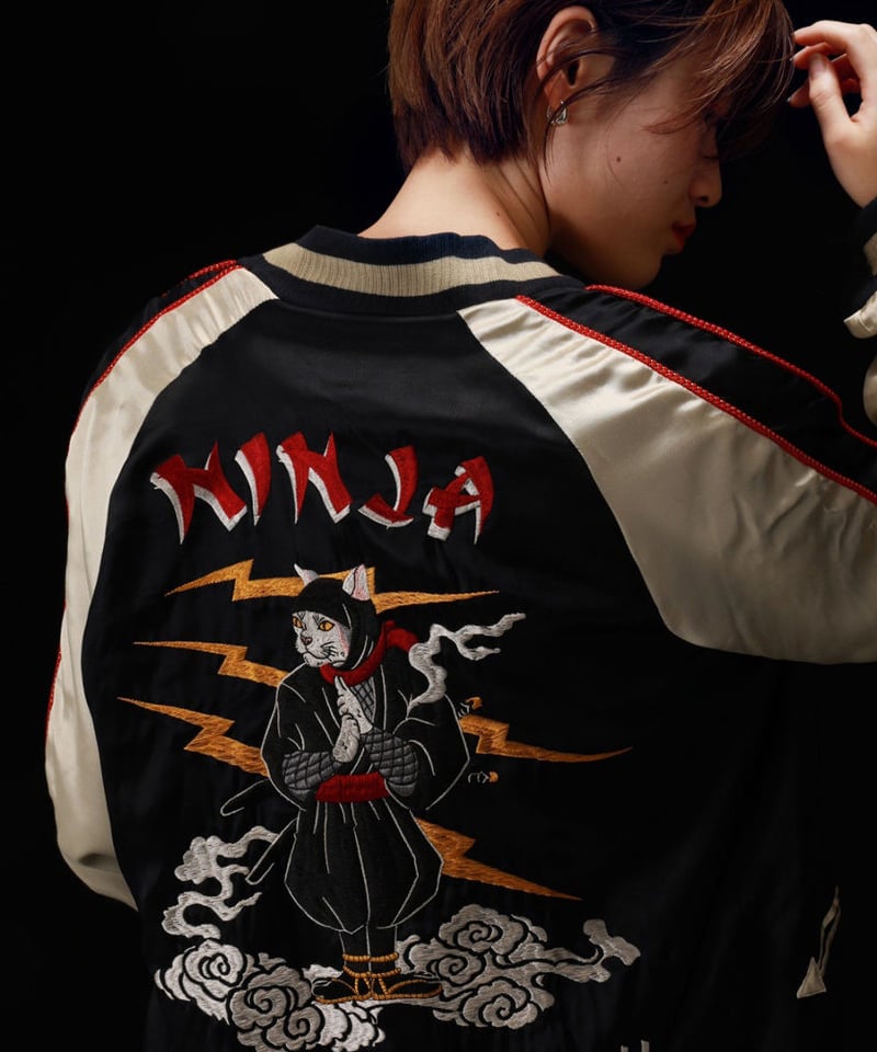 伊賀くみひも 猫忍者スカジャン(NV×BE) XL 伊賀くみひも 猫忍者スカジャン/IGAKUMIHIMO NEKONINJA SUKAJAN(N