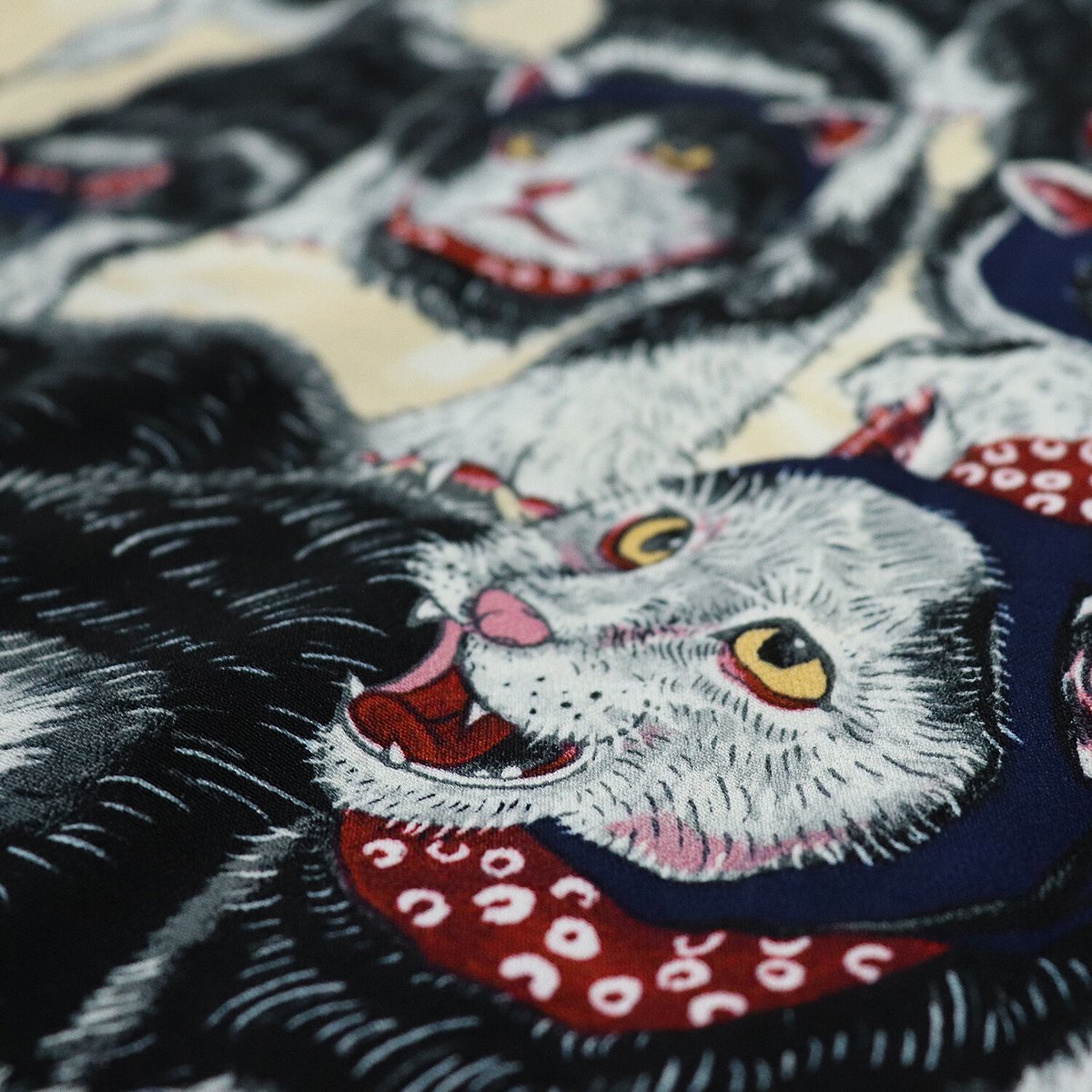 ねーねーねこ アロハシャツ CHIGRACCI「 ニャロハシャツ 」猫柄アロハシャツ オリジナル