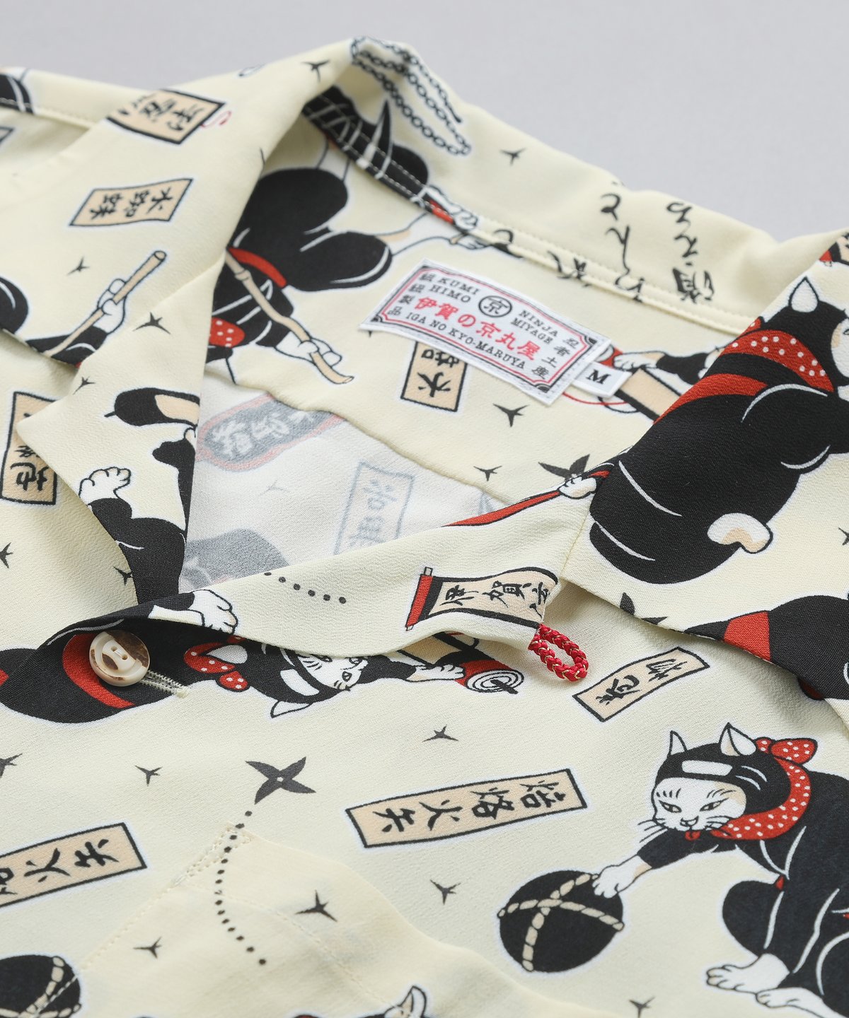 あおばくん着用 Peace888butterfly 耳あて 裏原 NEW】伊賀くみひもアロハシャツ 猫忍者/総柄（ベージュ・半袖）/IGA