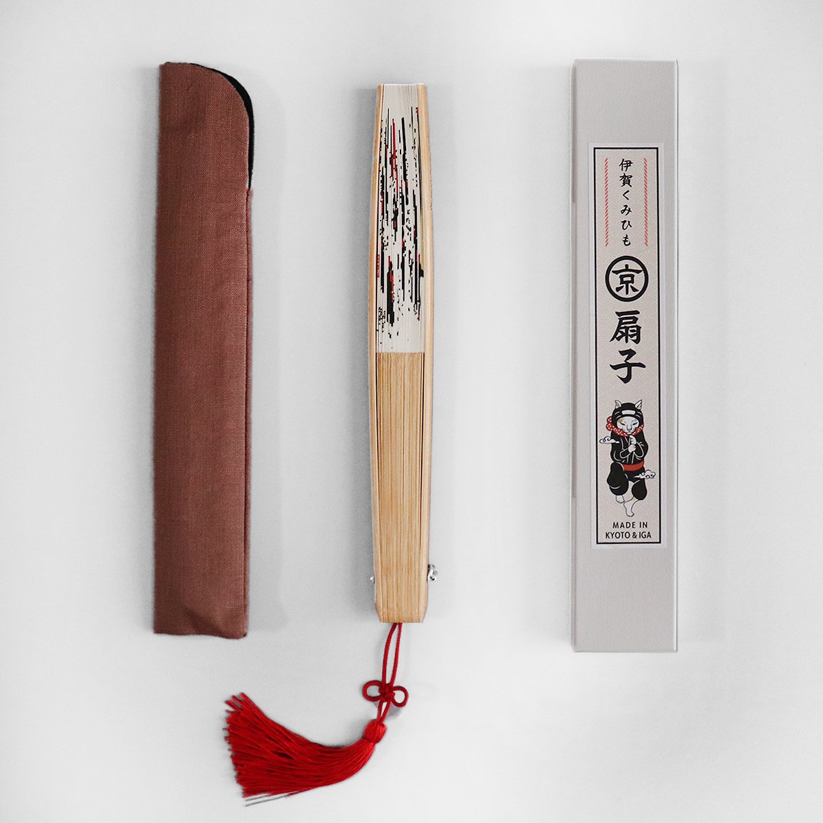 再入荷】伊賀くみひも京扇子 猫忍者/IGA KUMIHIMO KYOSENSU NEKONI