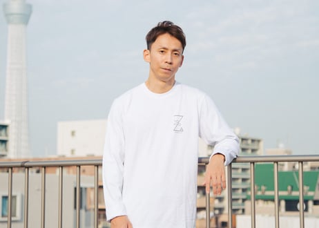 ZA TOKYO ベーシッククルーネック ロングTシャツ GRAPHIC01