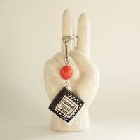 〈１点限り〉粘土キーホルダー【らくがきノート】