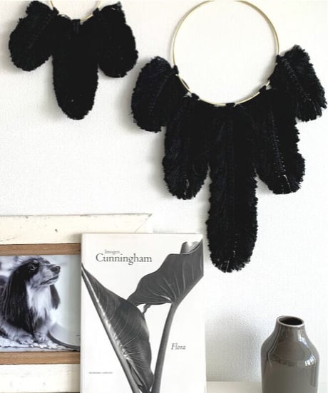 LA Lark Feathered Macrame Hanging(Large)