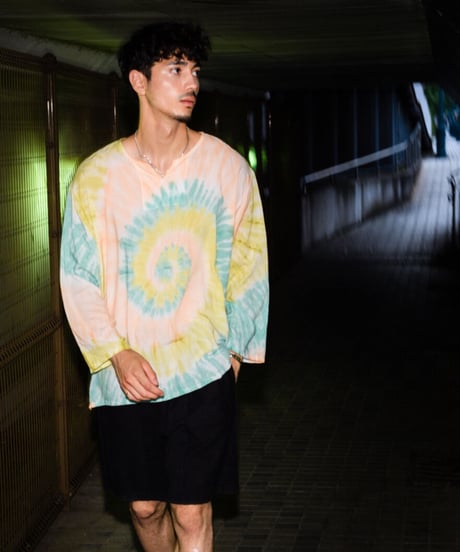 TT/UNISEX Tie dye Firework T(long)