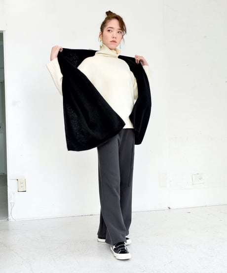 Uptown Sweat Wide Easy Pants（Oyster White/Mauve/Sumi Black）