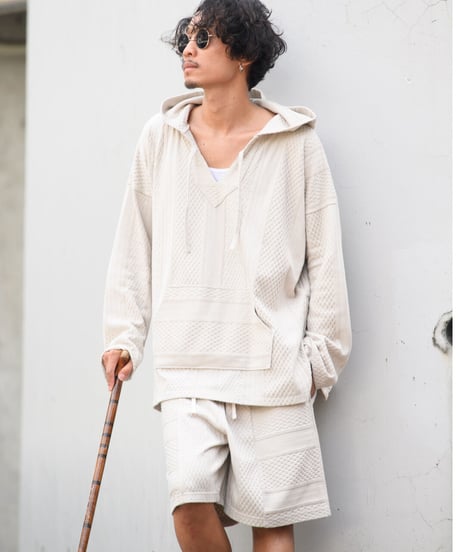 Luxe Holiday Mexican Short Pants