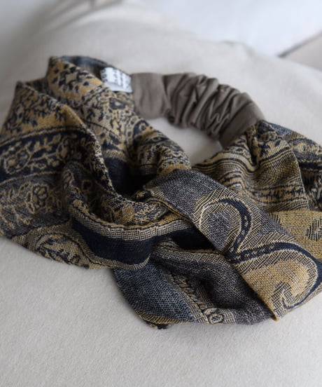 Sari Paisley Cross Hairband