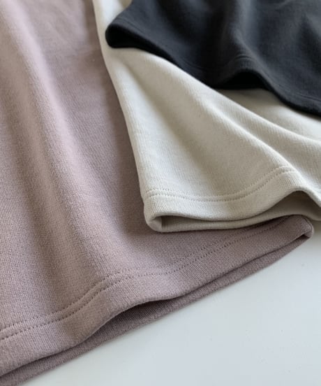 Uptown Sweat Slider Top（Oyster White/Mauve/Sumi Black）