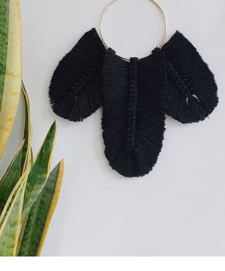 LA Lark Feathered Macrame Hanging(Small)