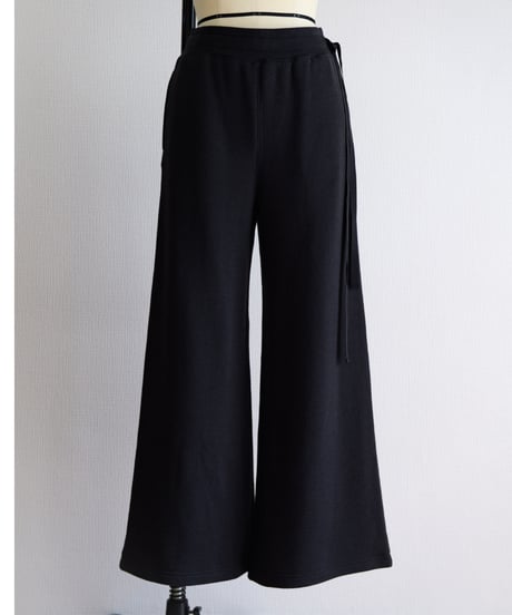 Uptown Sweat Wide Easy Pants（Oyster White/Mauve/Sumi Black）