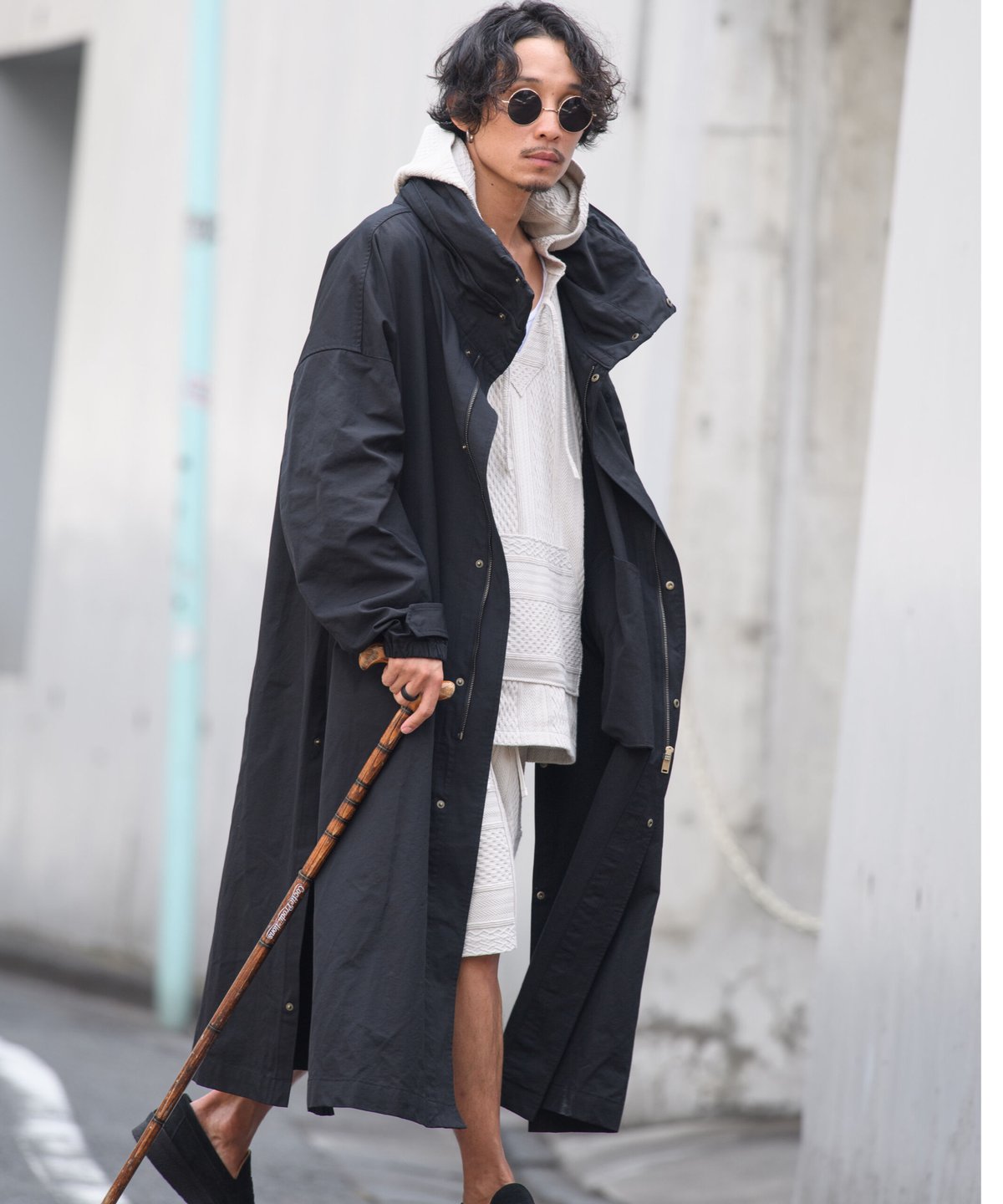 激レア オーバーサイズ モノトーン モード ビッグシルエット マント コート Nomad Big Hood Big Coat (Unisex/Large Size) | U