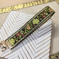 フラワーイエロー　taiリボンストラップ