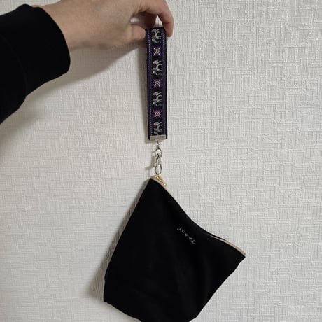 ファントムブラック　taiリボンストラップ