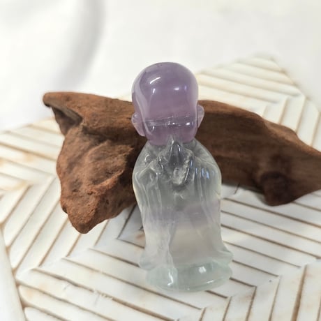 【SALE】慈悲と守護と導きを　イットリウムフローライトのお地蔵【A】