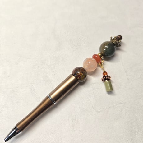 決めることを恐れずに。原石ペン