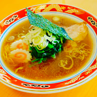 ■昭和レトロ■  昔ながらの極細ちぢれ麺の支那ソバ （なると入り）３食セット