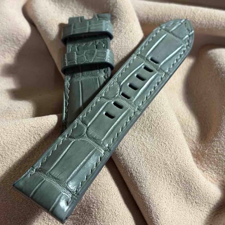 cro-1969  クロコダイル   腕時計 ベルト グレー  (ラグ幅26 mm - バックル幅22 mm)