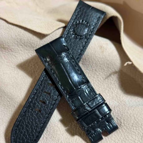 cro-1893  クロコダイル  腕時計 ベルト インクブラック  (ラグ幅22 mm - バックル幅20 mm)