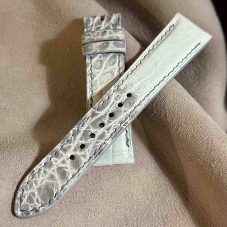 cro-1948  クロコダイル   腕時計 ベルト  ヒマラヤクロコ  (ラグ幅21 mm - バックル幅18 mm)