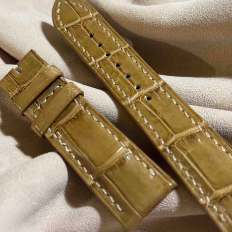 cro-1962  クロコダイル   腕時計 ベルト ライトブラウン   (ラグ幅21 mm - バックル幅18 mm)