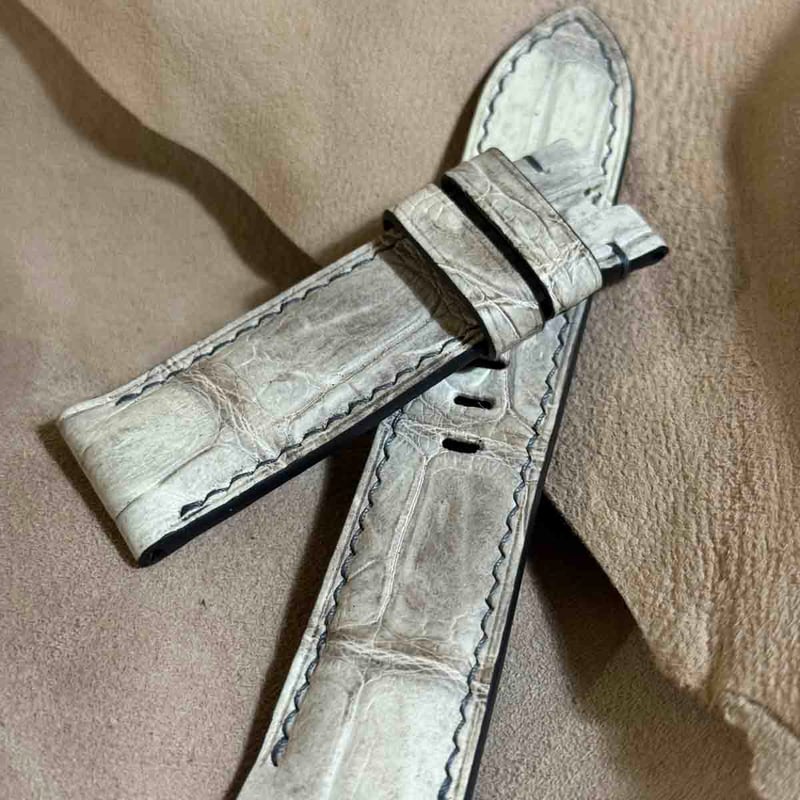 cro-1679 クロコダイル 腕時計ベルト グレー ラグ幅24 mm cro-1679 クロコダイル 腕時計ベルト グレー ラグ幅24 mm cro