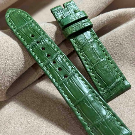 cro-1606 クロコダイル レザー 腕時計 ベルト ライトグリーン (ラグ幅20 mm - バックル幅18 mm)