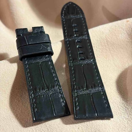 cro-2100  クロコダイル  腕時計ベルト ブラック　(ラグ幅26 mm - バックル幅22 mm)