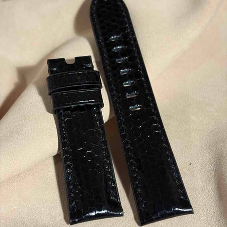 sna-166 シースネイク（ウミヘビ）腕時計ベルト ブラック (ラグ幅22mm - バックル幅20 mm)