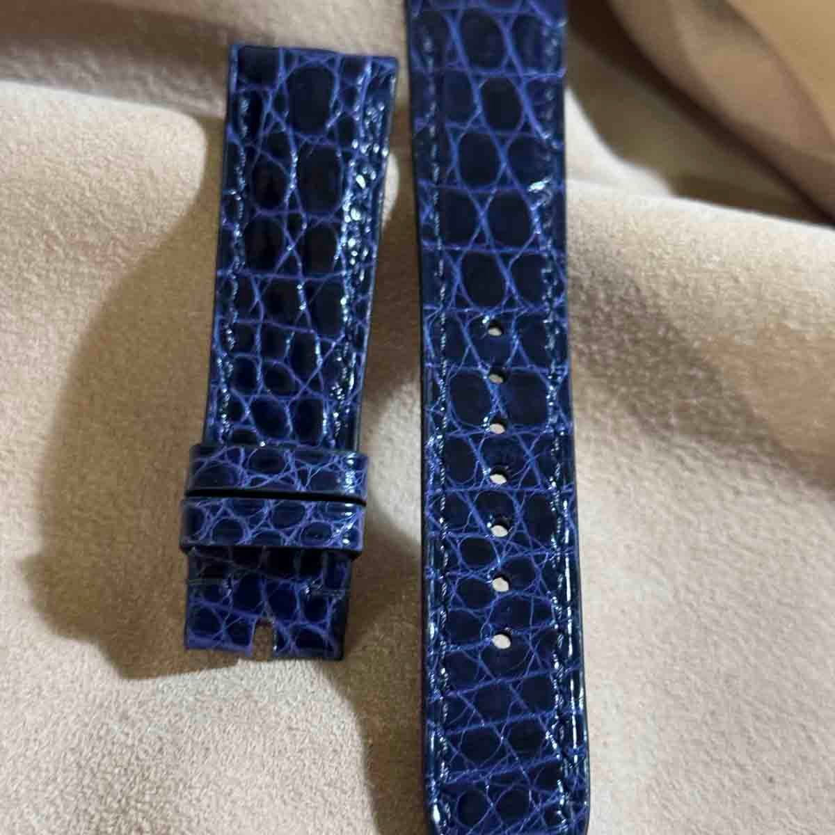 cro-1947 クロコダイル 腕時計 ベルト グロス仕上げ ブルー