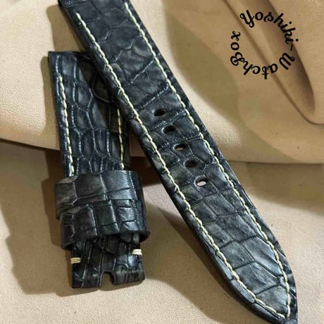 exh-44 墨染めクロコダイル 腕時計ベルト ラグ幅22mm exh-44 墨染めクロコダイル 腕時計ベルト (ラグ幅22mm