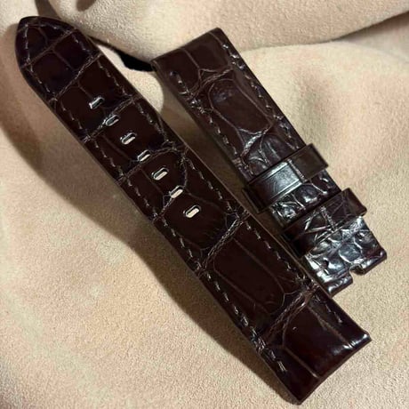 cro-2145  クロコダイル  腕時計ベルト ダークブラウン (ラグ幅22 mm - バックル幅20 mm)