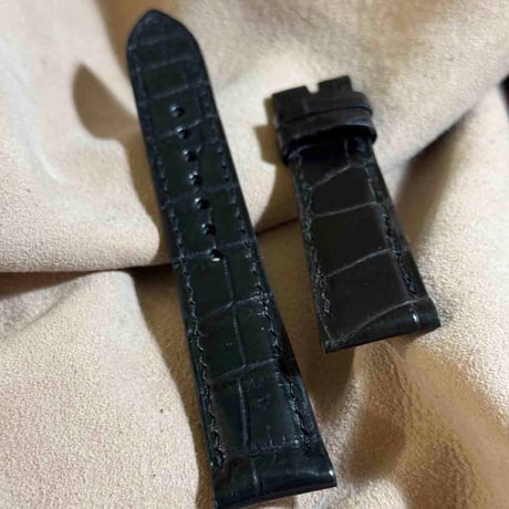 cro-1907  クロコダイル   腕時計 ベルト ブラック  (ラグ幅21 mm - バックル幅18 mm)