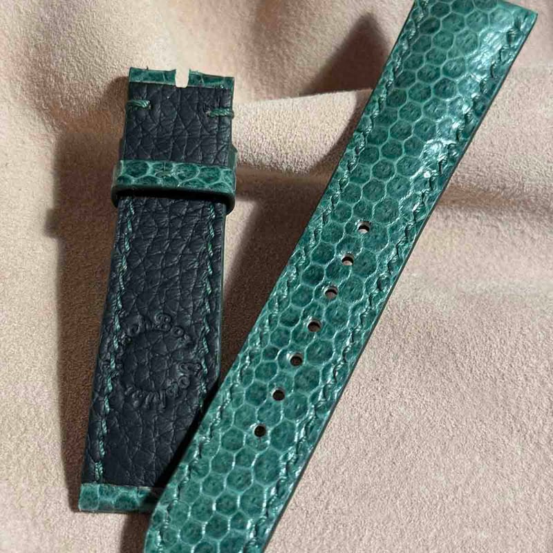 sna-140 ウミヘビ 腕時計ベルト ブルー ラグ幅22 mm sna-140 シースネイク（ウミヘビ）腕時計ベルト ブルー (ラグ幅22 mm