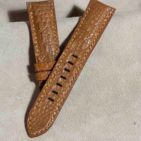 cro-1828  クロコダイル  レザー 腕時計 ベルト ライトブラウン  (ラグ幅22 mm - バックル幅20 mm)