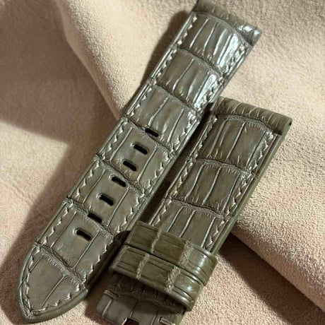 cro-1973  クロコダイル   腕時計 ベルト オリーブ  (ラグ幅24 mm - バックル幅 22 mm)