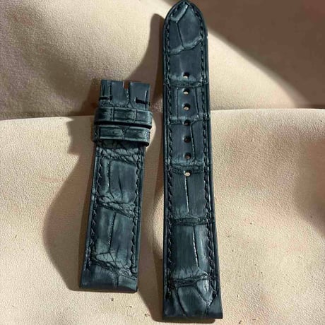 cro-2048 ヌバック クロコダイル  腕時計ベルト ブラック (ラグ幅20 mm - バックル幅18 mm)