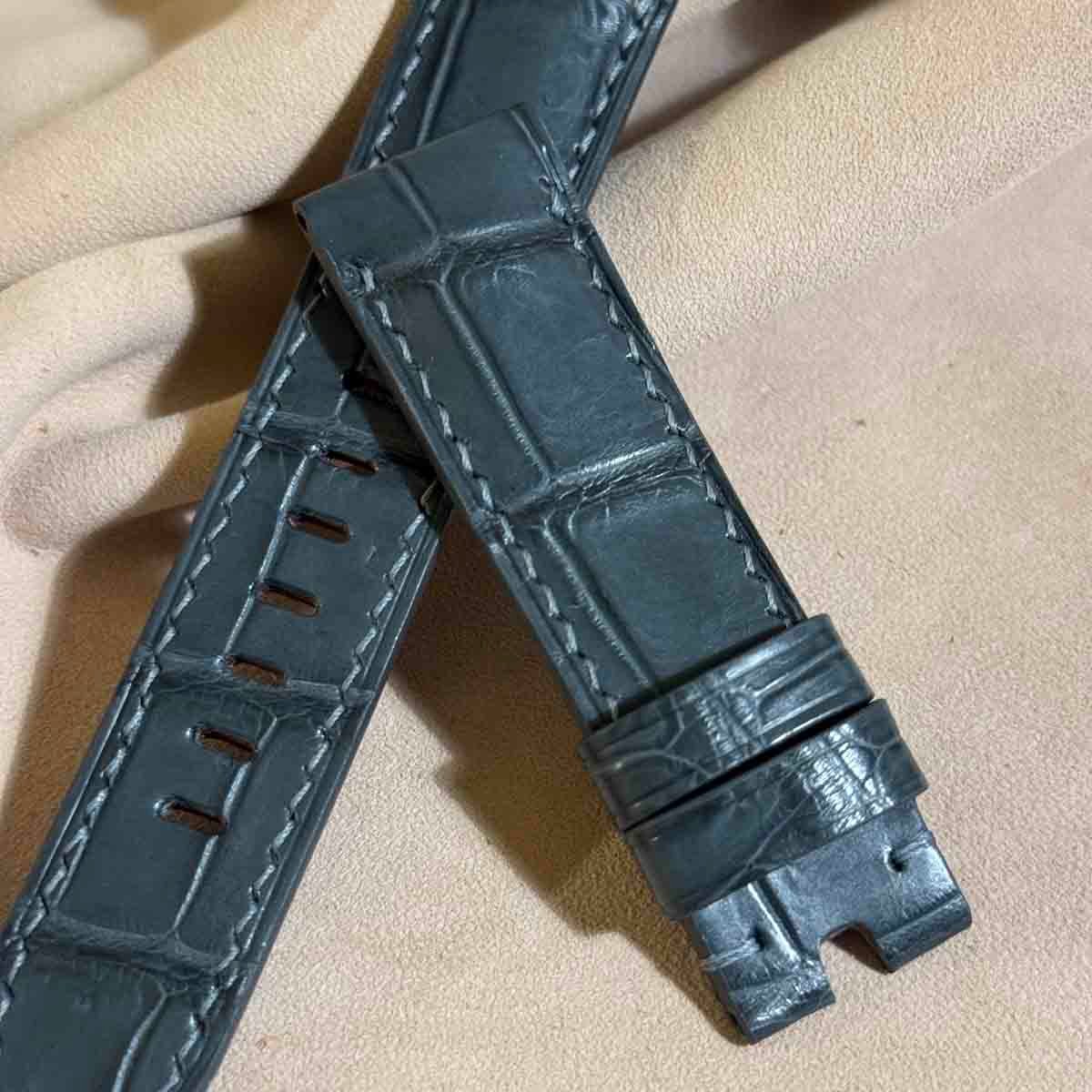 cro-1952 クロコダイル 腕時計 ベルト ダークグレー (ラグ幅22 mm -