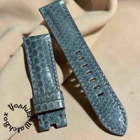 sna-112 シースネイク（ウミヘビ）腕時計ベルト グレー (ラグ幅22 mm - バックル幅20 mm)