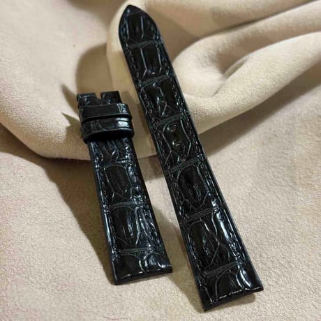 cro-1896  クロコダイル  腕時計 ベルト ブラック  (ラグ幅19 mm - バックル幅16 mm)