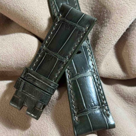 cro-1862  クロコダイル グロス仕上げ レザー 腕時計 ベルト オリーブグリーン  (ラグ幅26 mm - バックル幅22 mm)