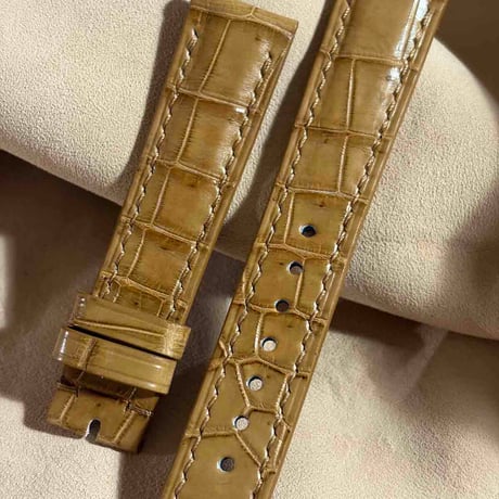 cro-2132  クロコダイル  腕時計ベルト コーヒーブラウン (ラグ幅18 mm - バックル幅16 mm)