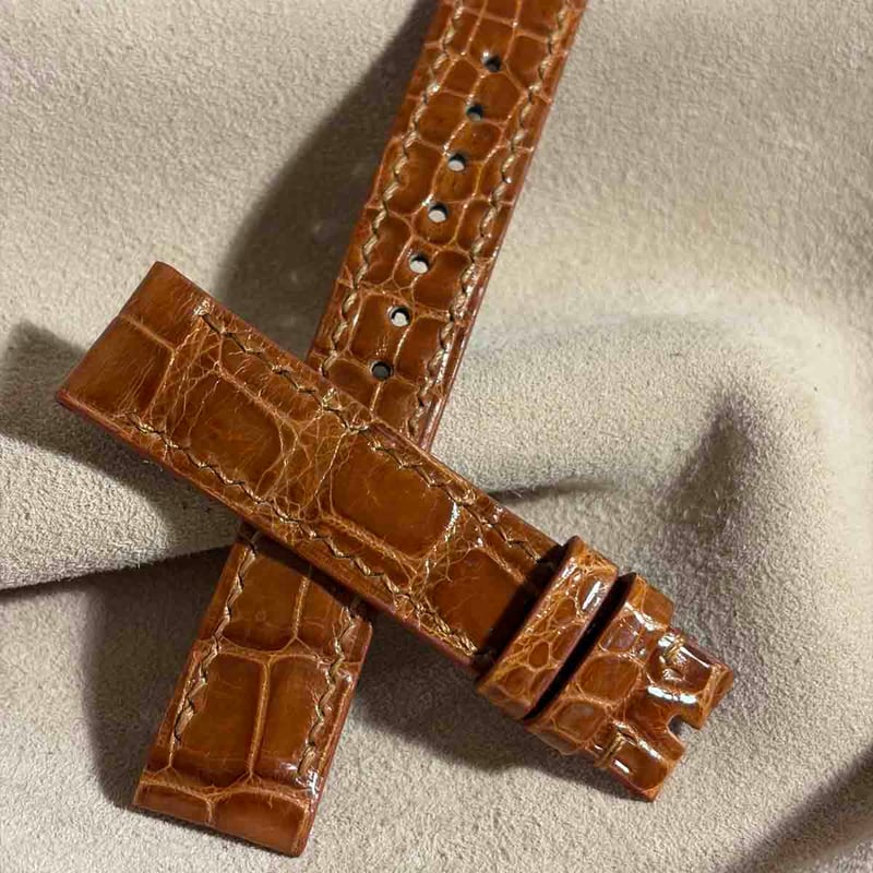 cro-1937 クロコダイル 腕時計ベルトグロス仕上げオリーブ ラグ幅19mm