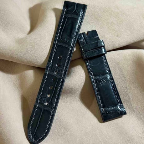 cro-1885  クロコダイル  腕時計 ベルト ダークグレー  (ラグ幅20 mm - バックル幅18 mm)