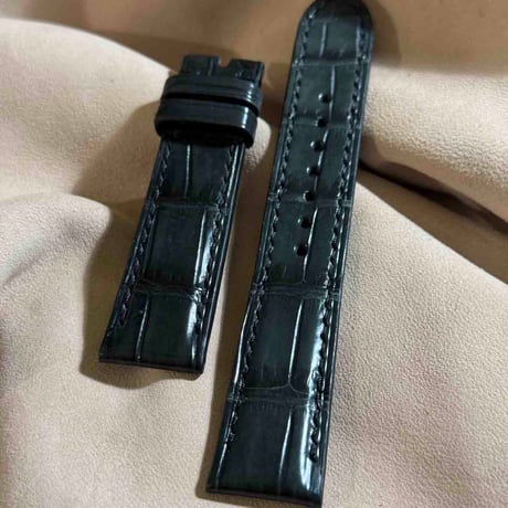 cro-1866  クロコダイル  腕時計 ベルト ダークグレー  (ラグ幅20 mm - バックル幅18 mm)
