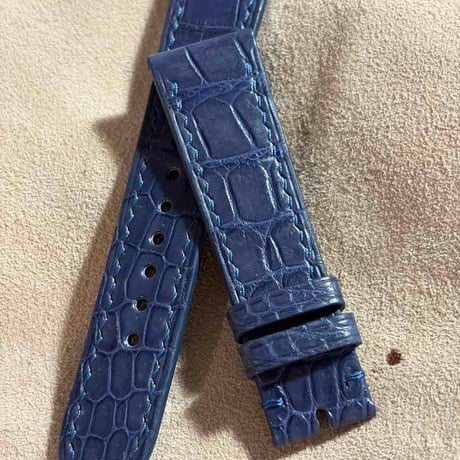 cro-2103  クロコダイル  腕時計ベルト ライトブルー　(ラグ幅21 mm - バックル幅18 mm)