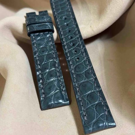 cro-1881  クロコダイル  腕時計 ベルト グレー  (ラグ幅18 mm - バックル幅16 mm)